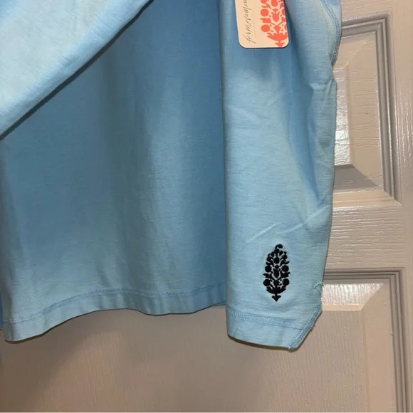 NWT Free People Movement Restoration Layer
Color: Bright Blue - Picture 7 of 11